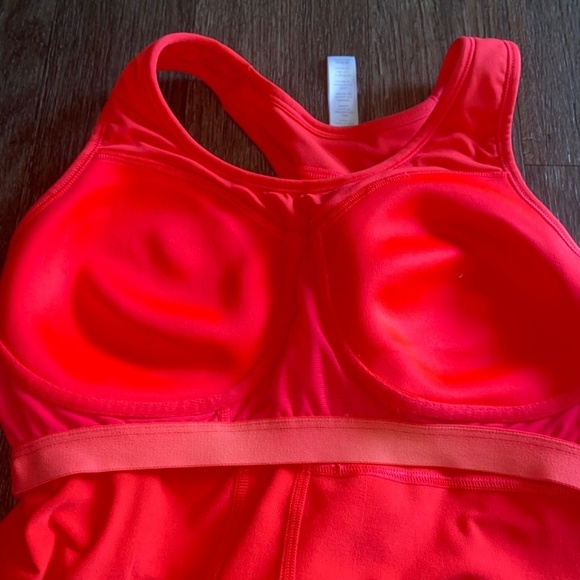 Athleta size large hot pink ladies athletic top built in bra - Picture 9 of 11